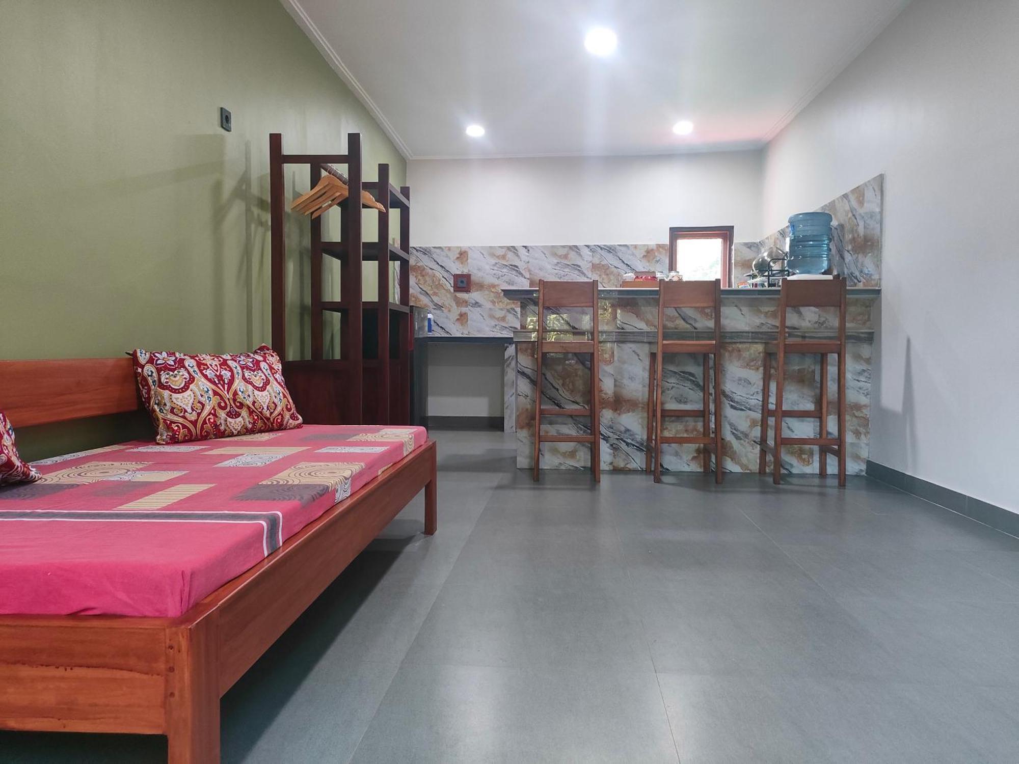 Mango Guesthouse Pangandaran Exteriör bild